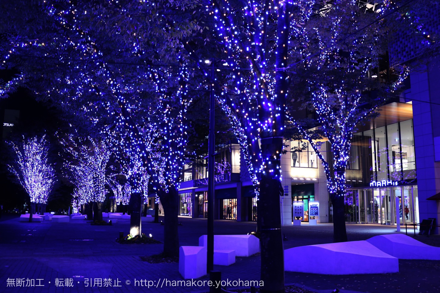 クリスマスイルミネーション Amazon.co.jp: IFEND クリスマス イルミネーション 屋外