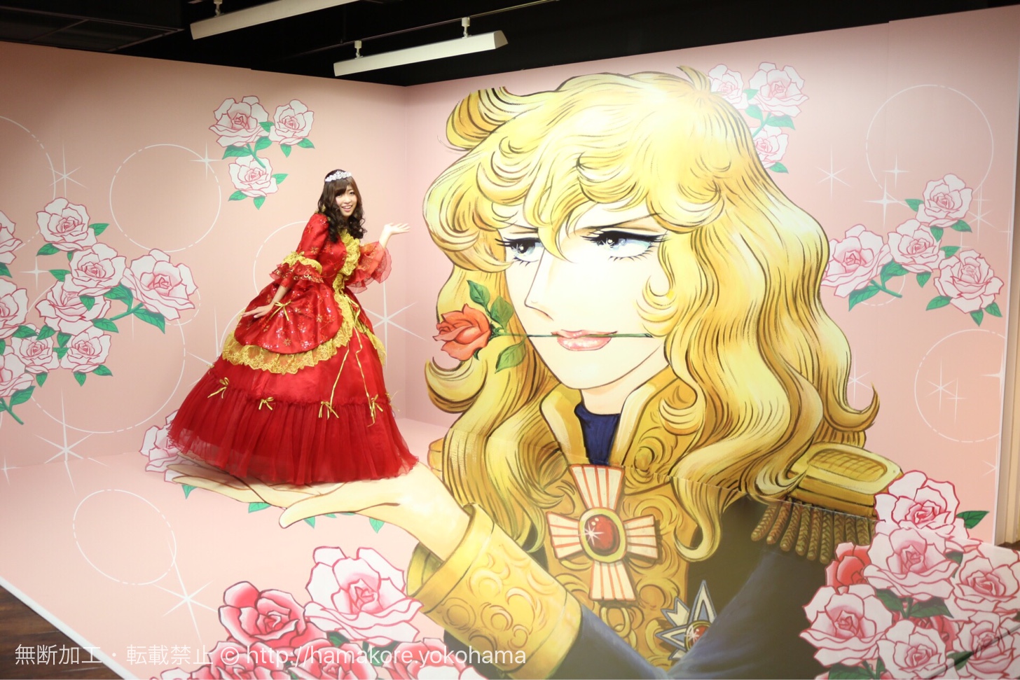 横浜中華街「横浜大世界」でベルサイユのばらがトリックアートに