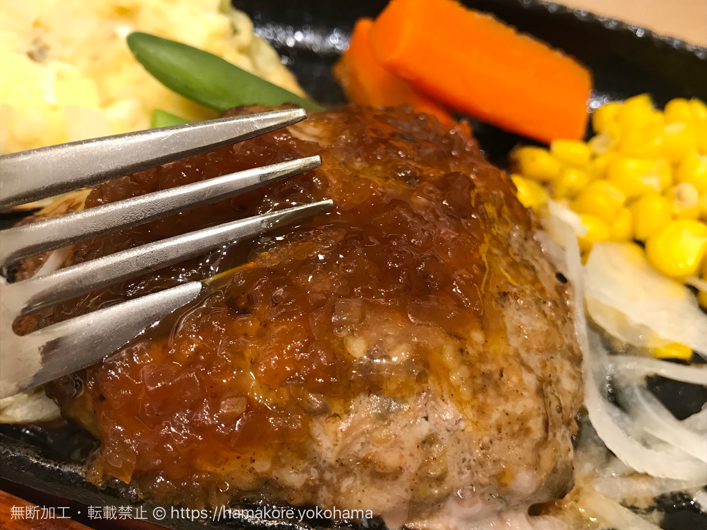 横浜みなとみらい よしみグリル でランチ 黒毛牛ハンバーグは肉汁溢れて旨い はまこれ横浜 横浜みなとみらい よしみグリル でランチ 黒毛牛ハンバーグは肉汁溢れて旨い はまこれ横浜