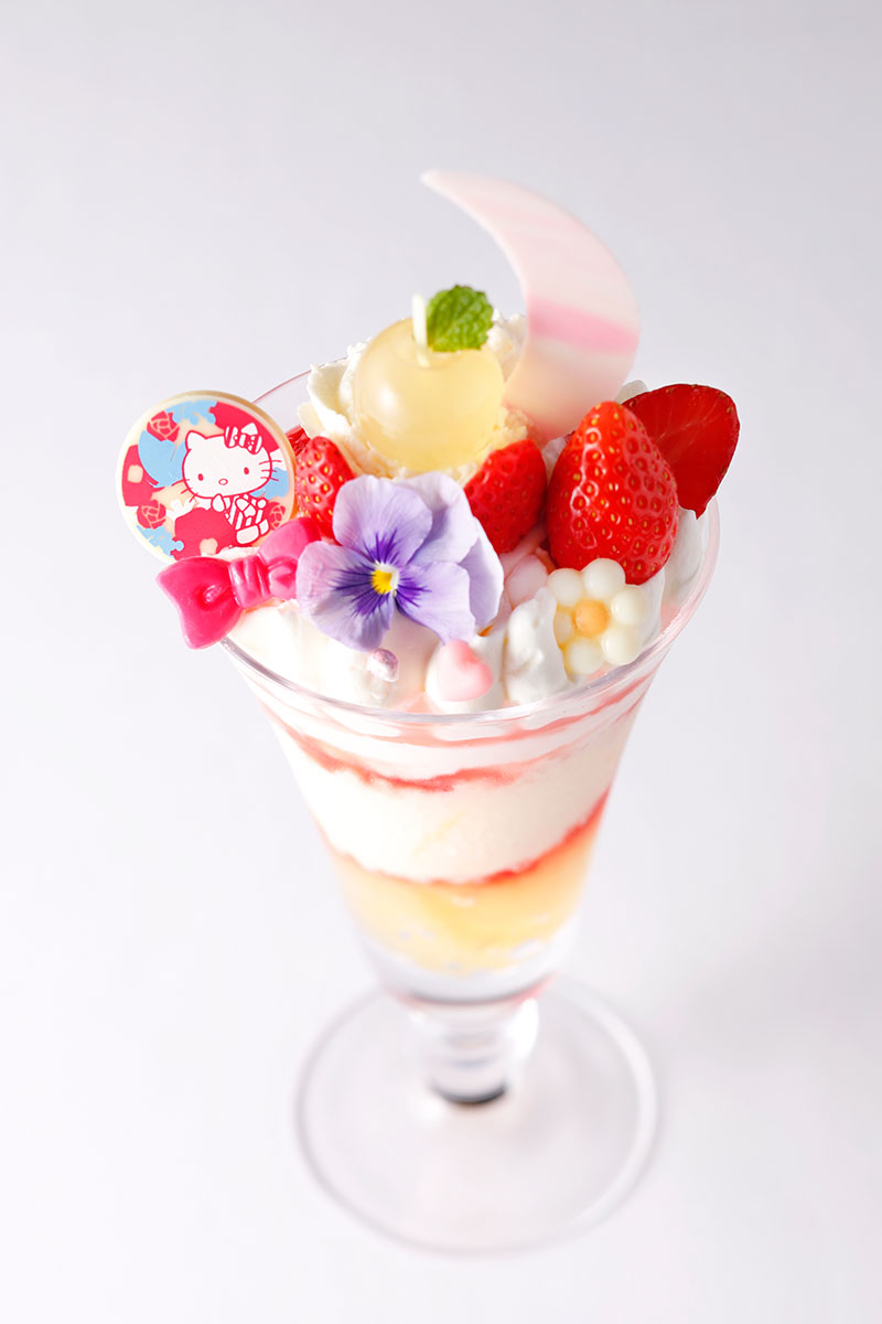 資生堂パーラー そごう横浜店や横浜高島屋店にハローキティと蜷川実花