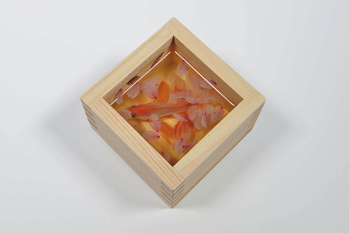 金魚絵師 深堀隆介 初の作品集 直筆　金魚の絵　と　サイン入り 金魚絵師 深堀隆介 初の作品集 直筆 金魚の絵 と サイン入り 金魚