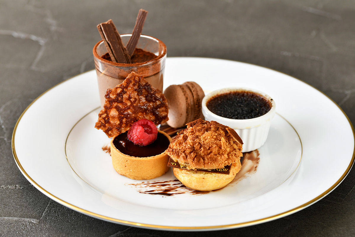 横浜・ホテルニューグランド「チョコレートアフタヌーンティーセット