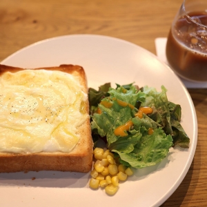 横浜・馬車道「トースター！」のモーニングで“湯種食パン”堪能！食パン専門店「髙匠」監修