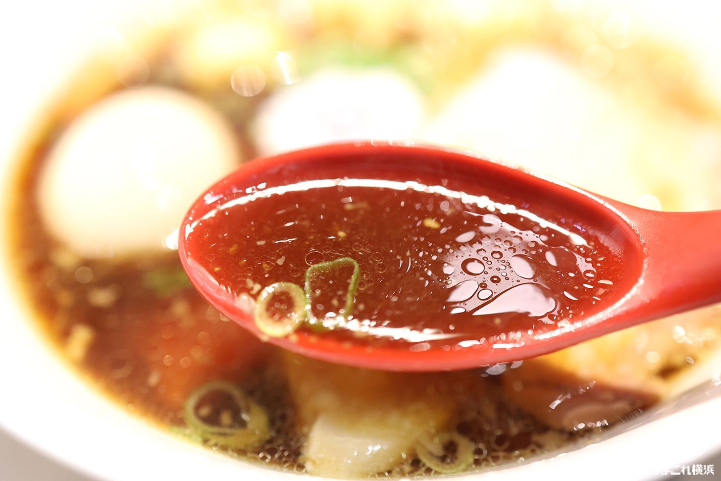 特製中華そば（並）生姜醤油スープ