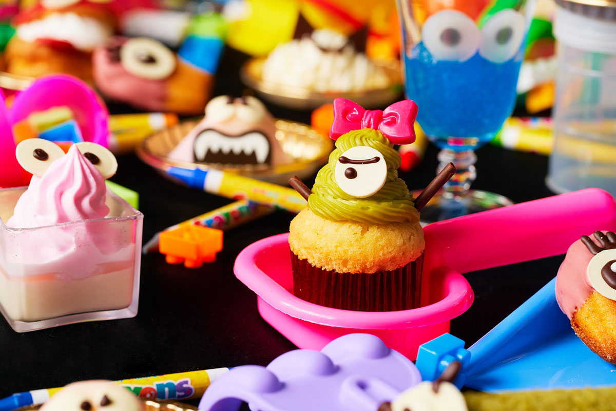 SWEETS MONSTERS