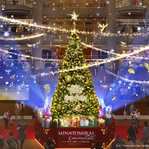横浜のランドマークプラザに2022年クリスマスツリー！キャンドル灯り幻想的なクリスマス演出