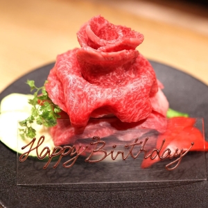 横浜焼肉kintan（きんたん）肉ケーキで誕生日祝ったら大正解！上質肉の連鎖に酔いしれる