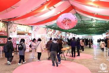 横浜赤レンガ倉庫“いちご尽くし”のストロベリーフェスティバル2023開幕！10周年記念メニューも