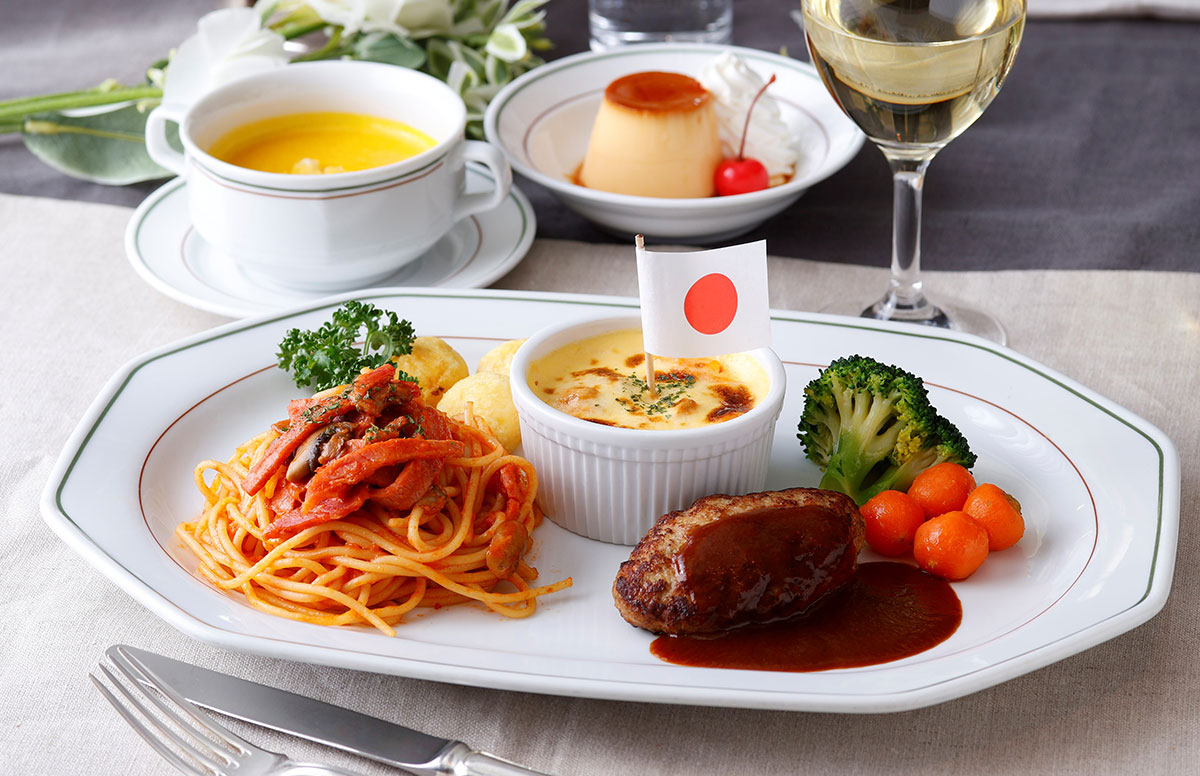 横浜・ホテルニューグランド「大人のお子様ランチ」限定で！伝統の味が詰まった“大人のための一皿”