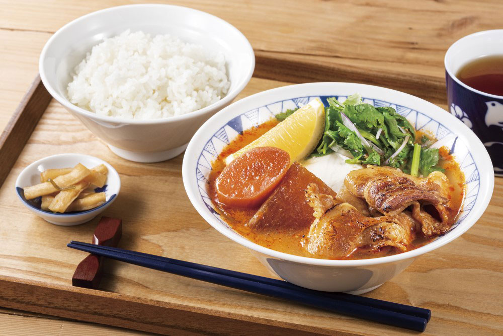 豚汁定食専門店・ごちとん「麦味噌のトムヤム豚汁定食」新発売！ほぼほぼ“トムヤム”ごはんのおかずに