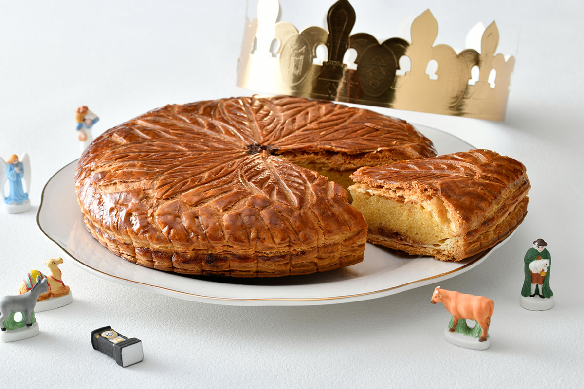 ホテルニューグランド2024年の新年祝う王様のお菓子「ガレット・デ・ロワ」発売！
