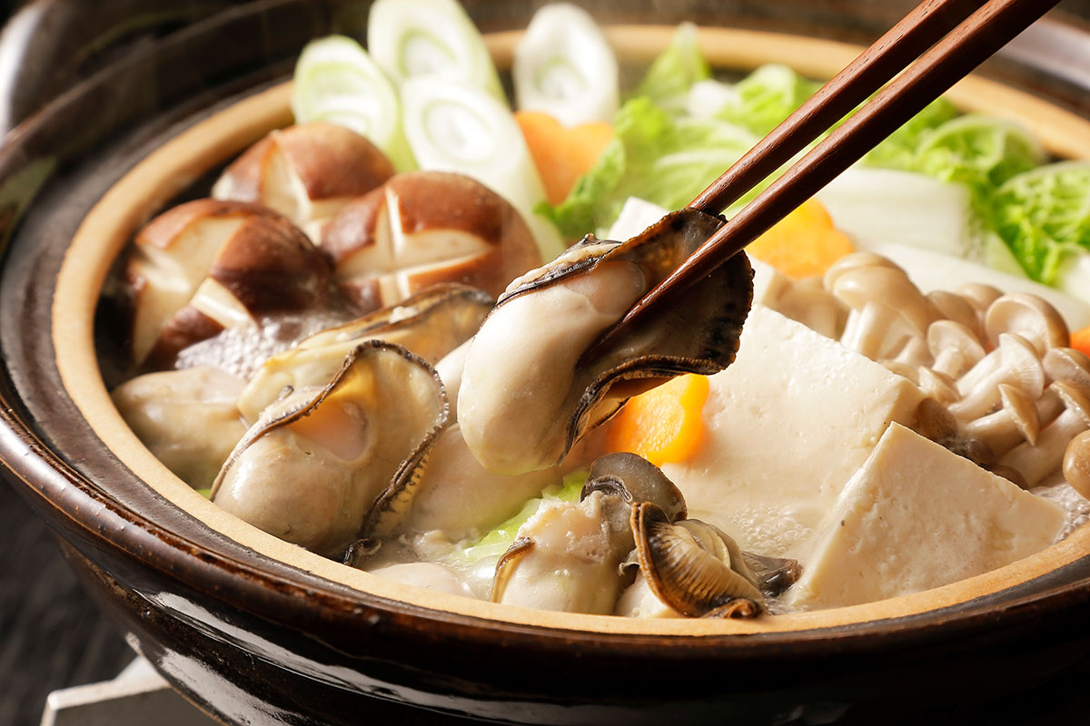 広島「牡蠣の土手鍋」