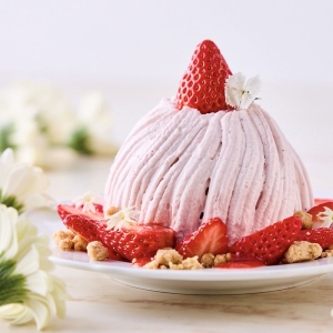 J.S.パンケーキカフェ“苺”のモンブランパンケーキ春限定発売！苺たっぷりのプレートも