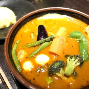 横浜関内「ラマイ」の激旨スープカレー行列並んで大満喫！至福へと誘うコク深さに再訪確実
