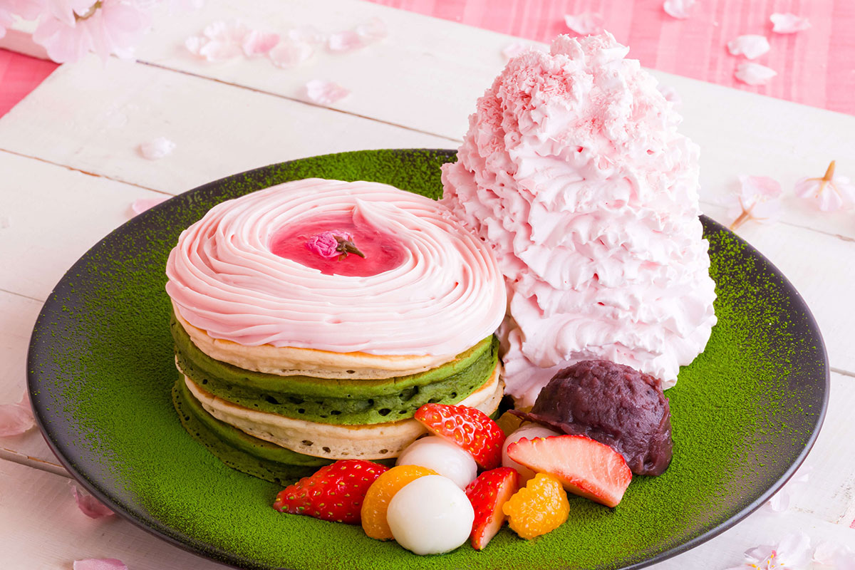 エッグスンシングスから春を彩るパンケーキ登場！2種のパンケーキ交互