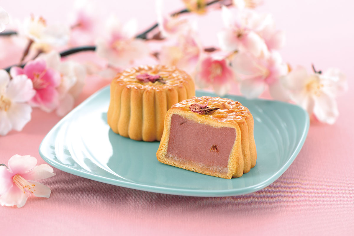 崎陽軒「横濱月餅 さくら」桜名所の三溪園と横浜市交通局とのコラボで