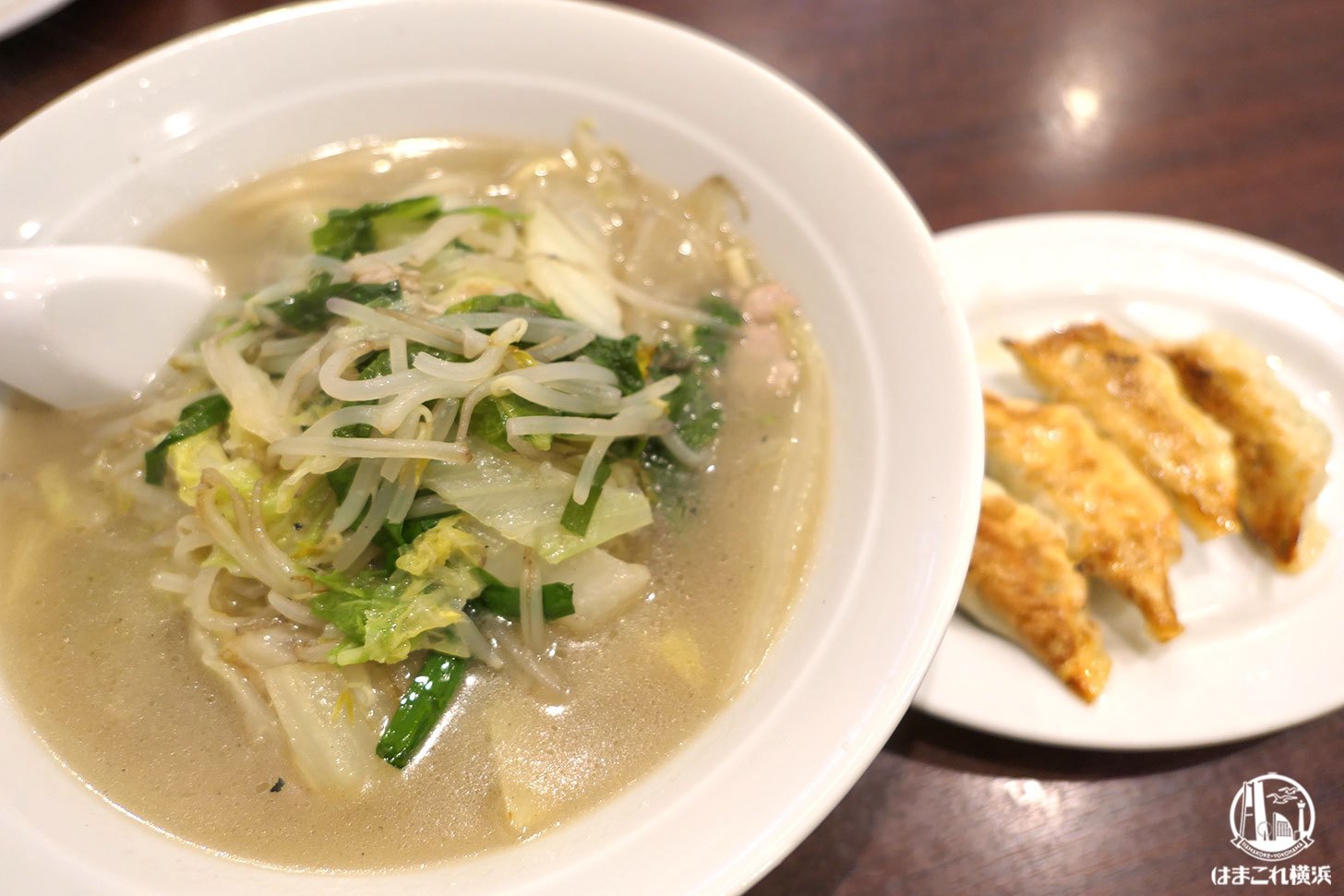 横浜野毛の三幸苑で一番人気のタンメン＆餃子ランチ！チャーメンにも初挑戦