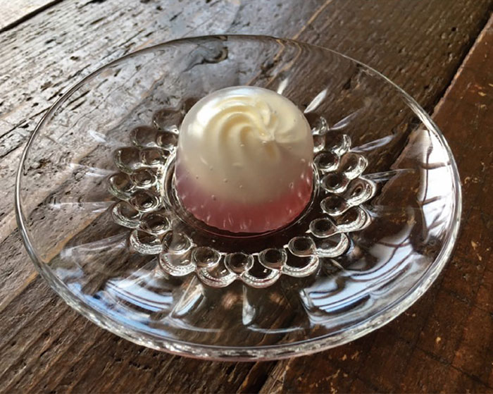 中津菓子かねいのレアチーズ水まんじゅう