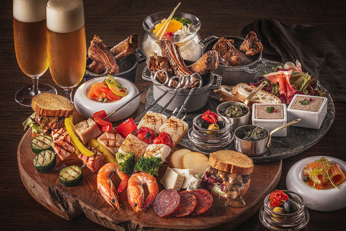 横浜ベイシェラトンホテル「ベイ・ビュー」フレンチスタイルのBBQビアフェスタ開催！非日常的な大人時間