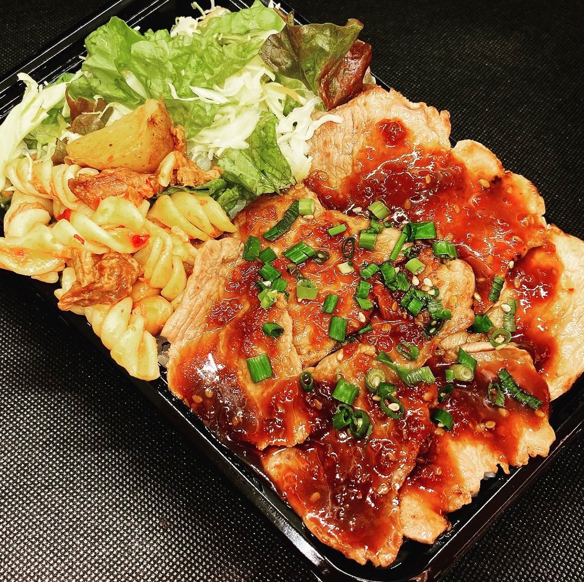 館内テイクアウト「SHOGUN BURGER(2号館3階)」