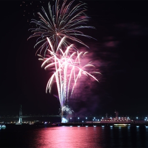 5分間花火「横浜ナイトフラワーズ」9月6日より打ち上げ再開！10月以降のスケジュールも決定