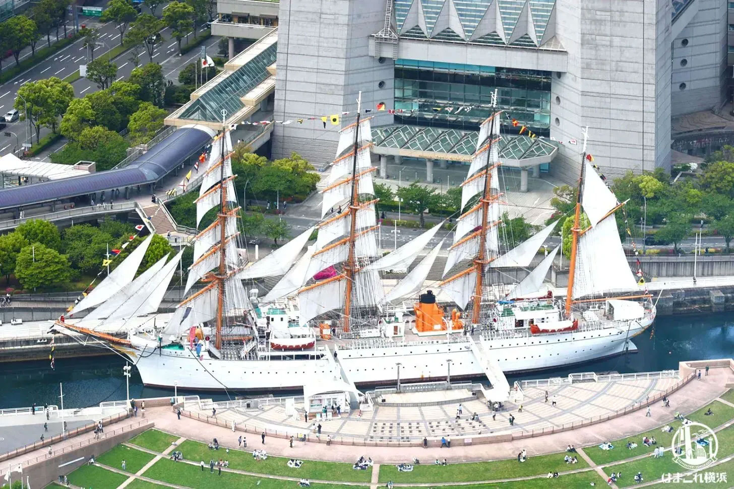 総帆展帆(そうはんてんぱん)