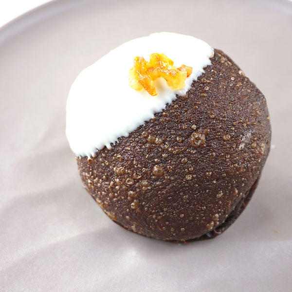 WHITE CHOCO（ホワイトチョコ）