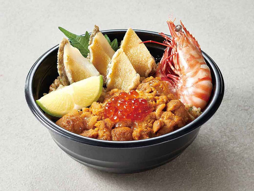 うに・あわび・海老・いくらの贅沢丼