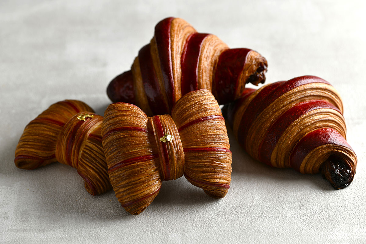 ホテルニューグランドから冬限定リボン型デニッシュ登場！定番人気のクロワッサンにも限定フレーバー