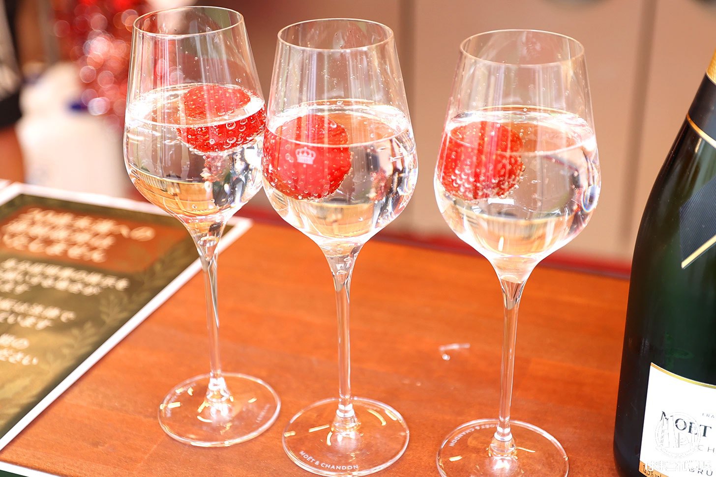 クリスマスシャンパン