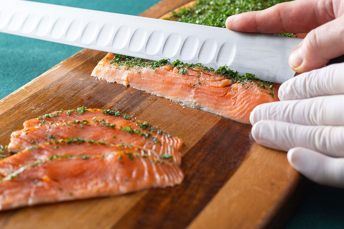 燻製したサーモン