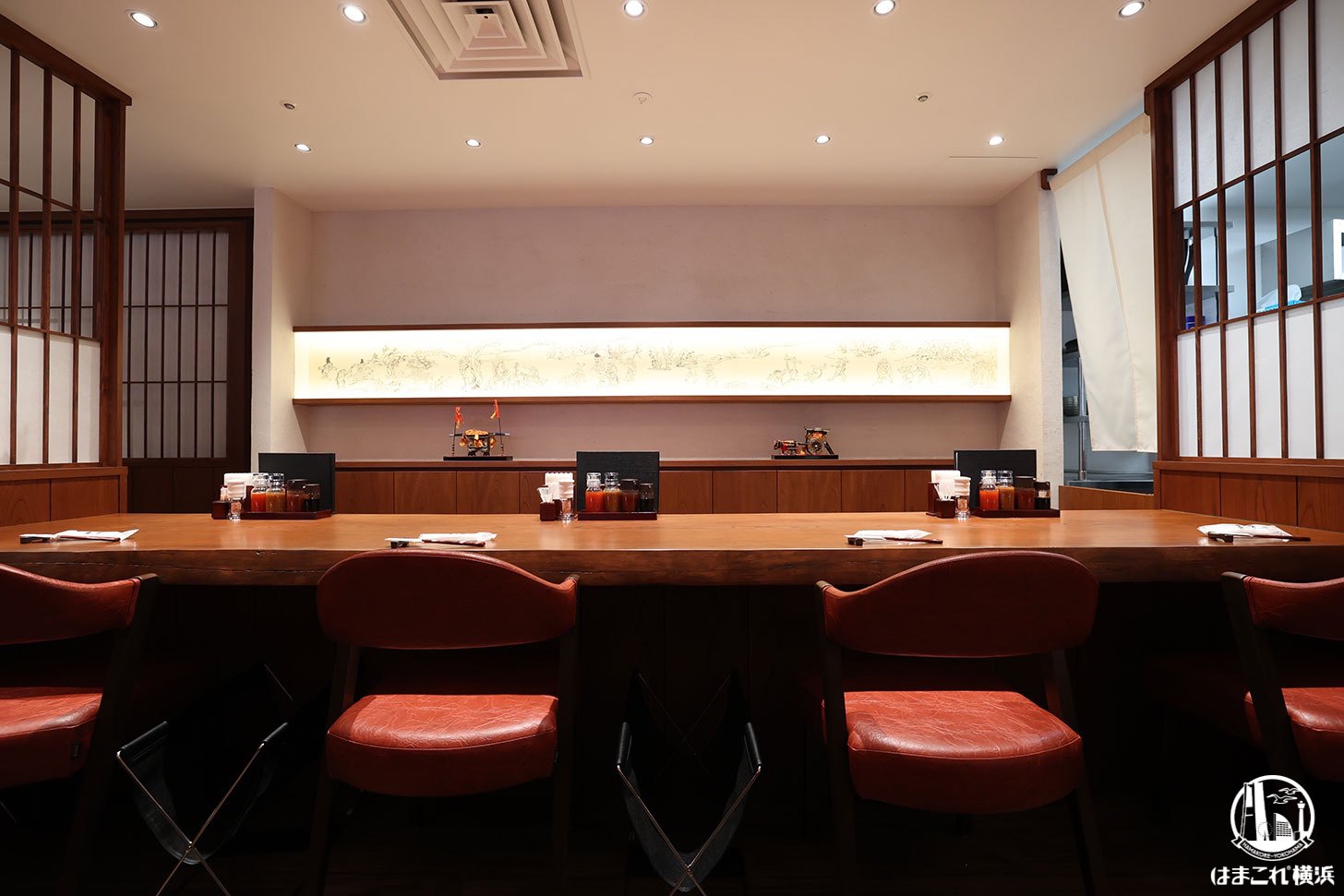 鎌倉かつ亭 あら珠 横浜高島屋店 内観（カウンター席）