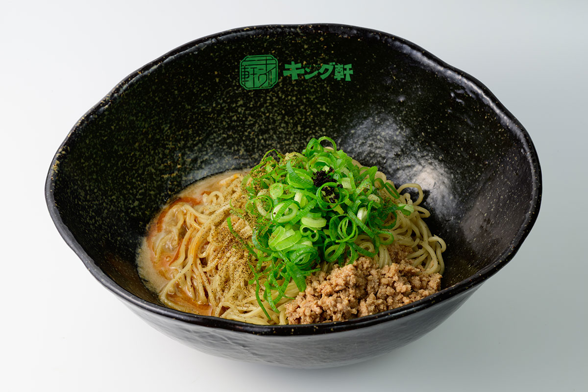 汁なし担担麺専門店「キング軒」横浜関内に神奈川県初店舗オープン!30回混ぜて完成“体験型”の一杯