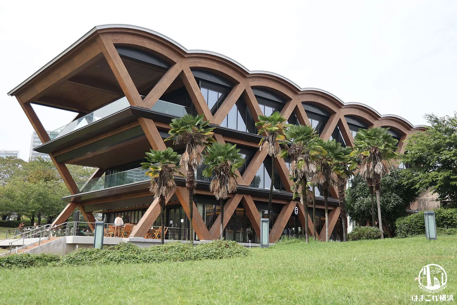 横浜ティンバーワーフ