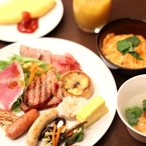 ハイアットリージェンシー横浜「ハーバーキッチン」朝食ブッフェへ！圧巻の品数とライブ感に心躍る食体験