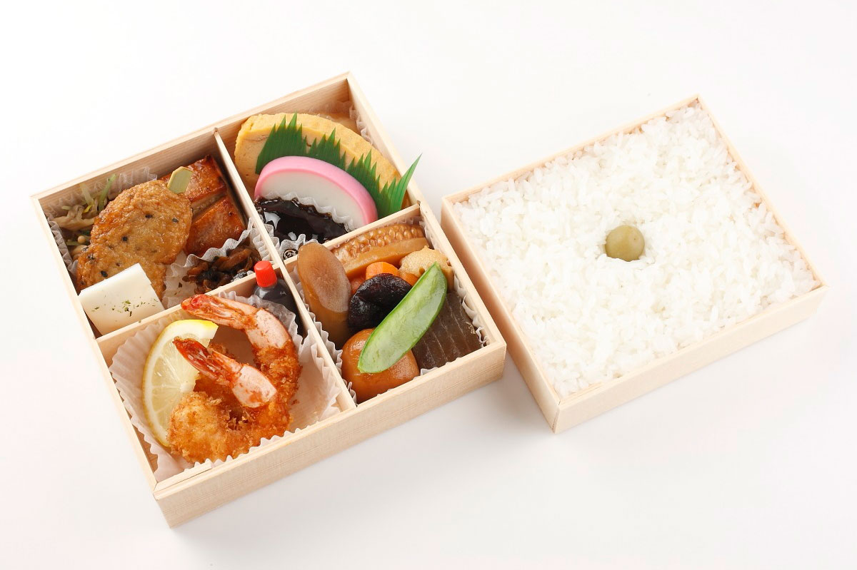 箱弁折詰（白飯弁当）