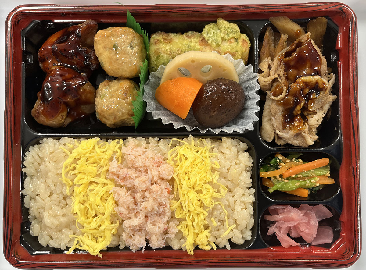 蟹ご飯牛しぐれの焼鳥幕の内弁当