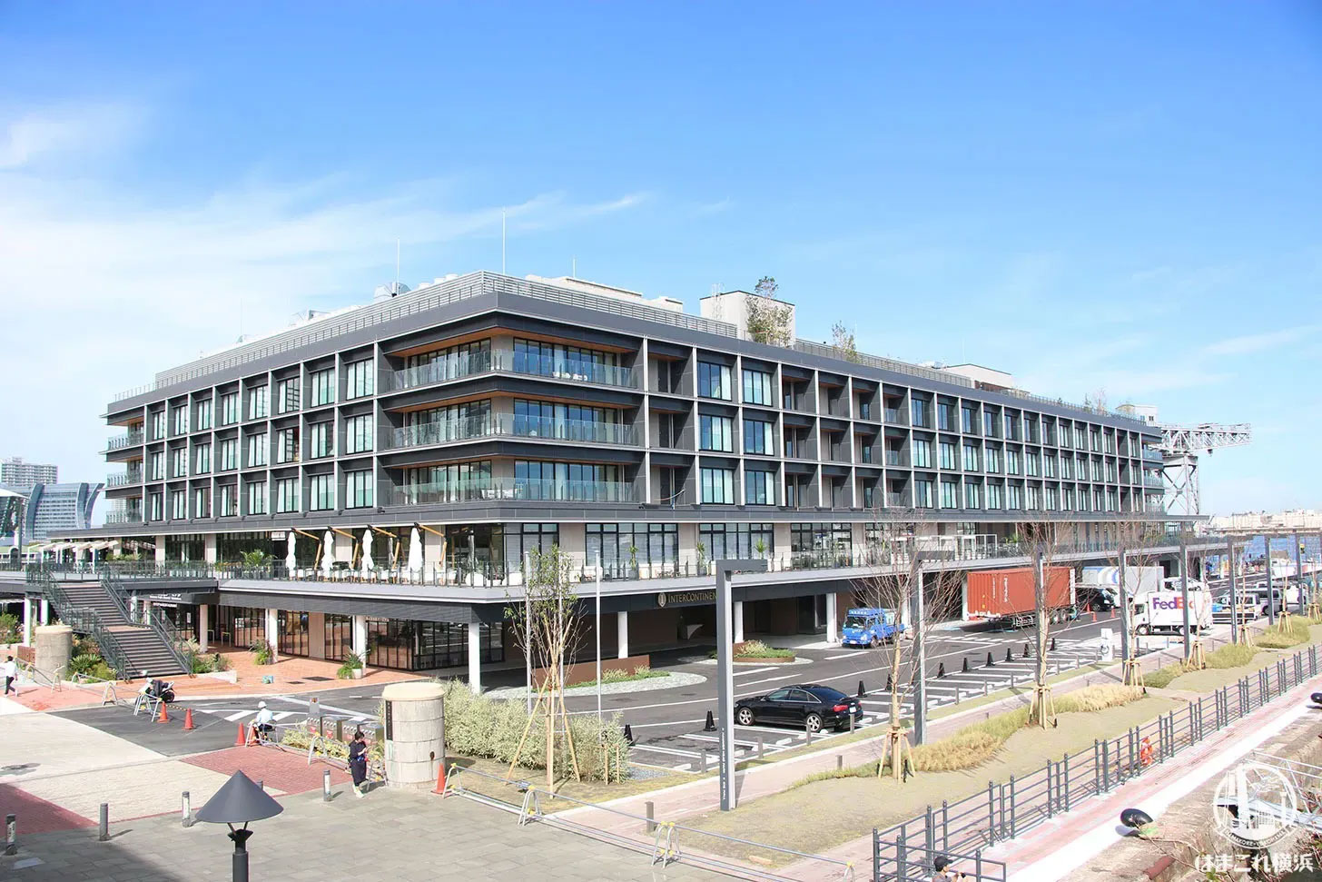 横浜ハンマーヘッドに今春4店舗オープン！日本初上陸のパッタイ専門店やハンバーガーショップなど