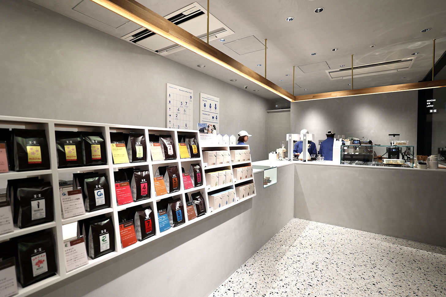 HORIGUCHI COFFEE & GELATO 内観