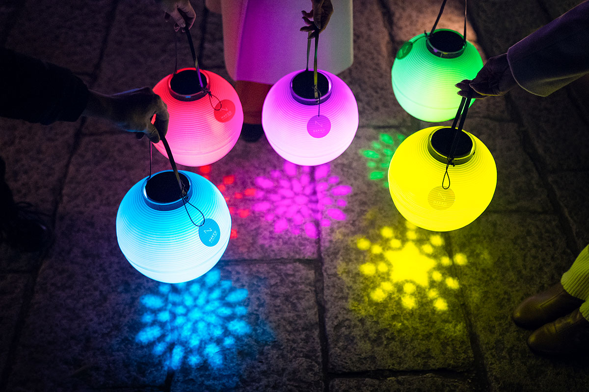 NAKEDディスタンス提灯