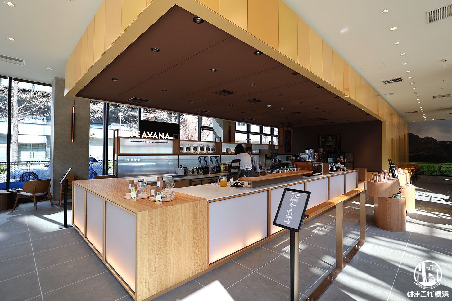 ベースゲート横浜関内店 内観