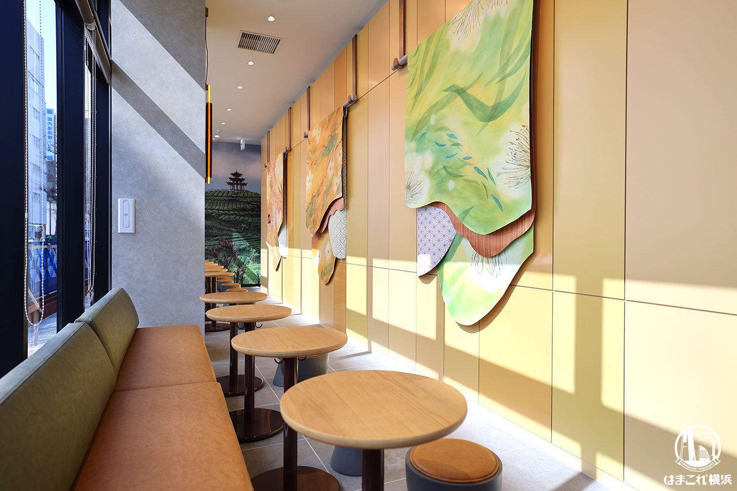 ベースゲート横浜関内店 テーブル席