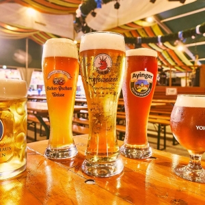 横浜赤レンガ倉庫「ヨコハマフリューリングスフェスト2026」GWにドイツビール＆グルメ集結！デイキャンプも