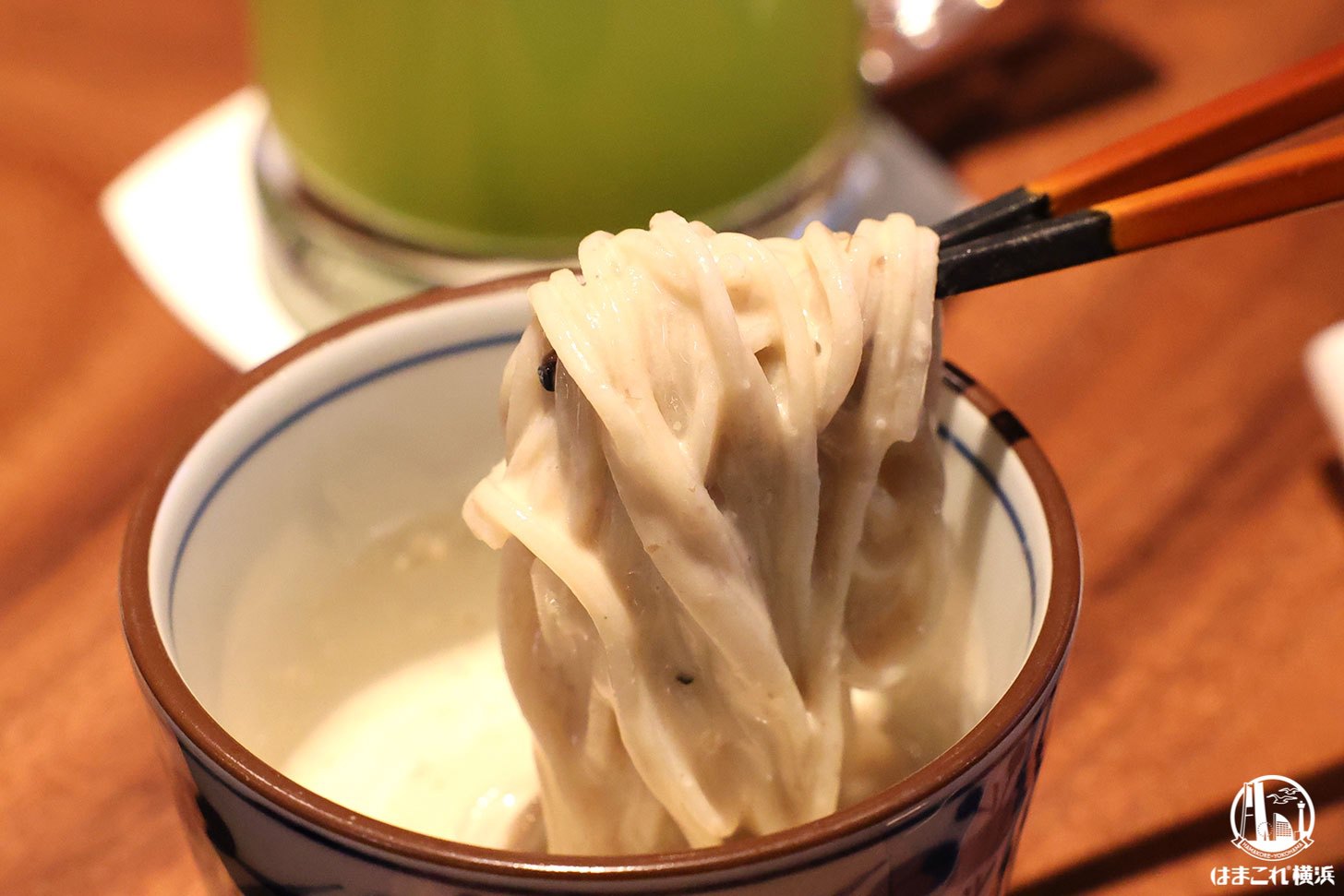 ポルチーニつゆで味わう二八蕎麦