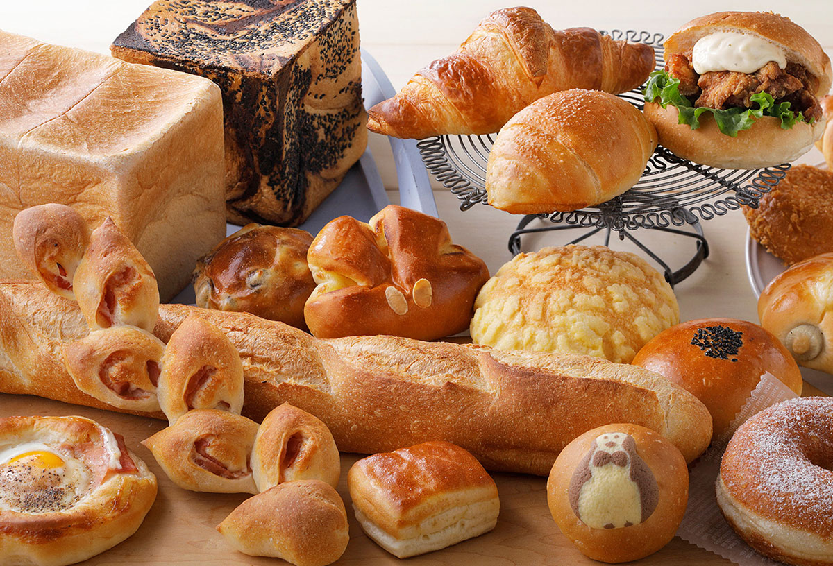 北海道発「ペンギンベーカリー」横浜元町に初上陸！北海道産小麦の焼きたてパン充実、ご当地サイドメニューも