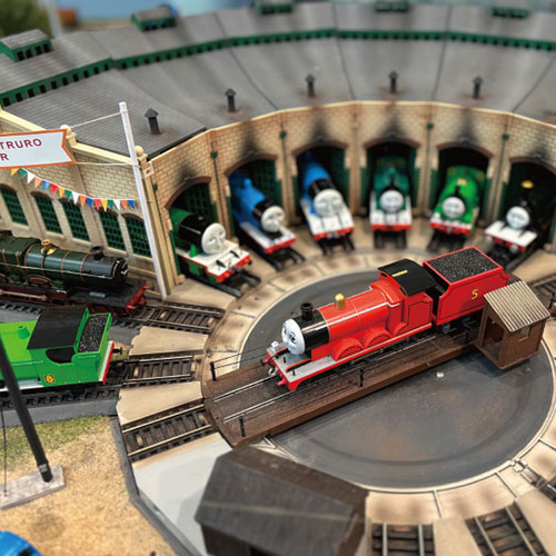 名場面を再現したソドー島のジオラマ