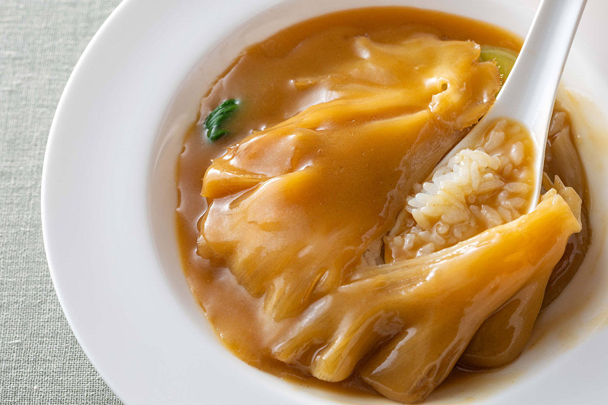 フカヒレの姿煮入りあんかけご飯