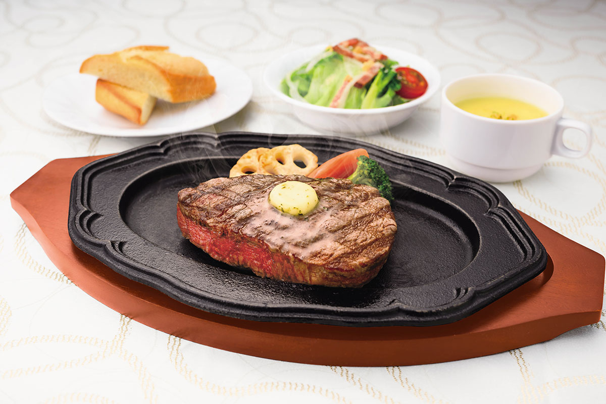 国産牛ヒレステーキランチ