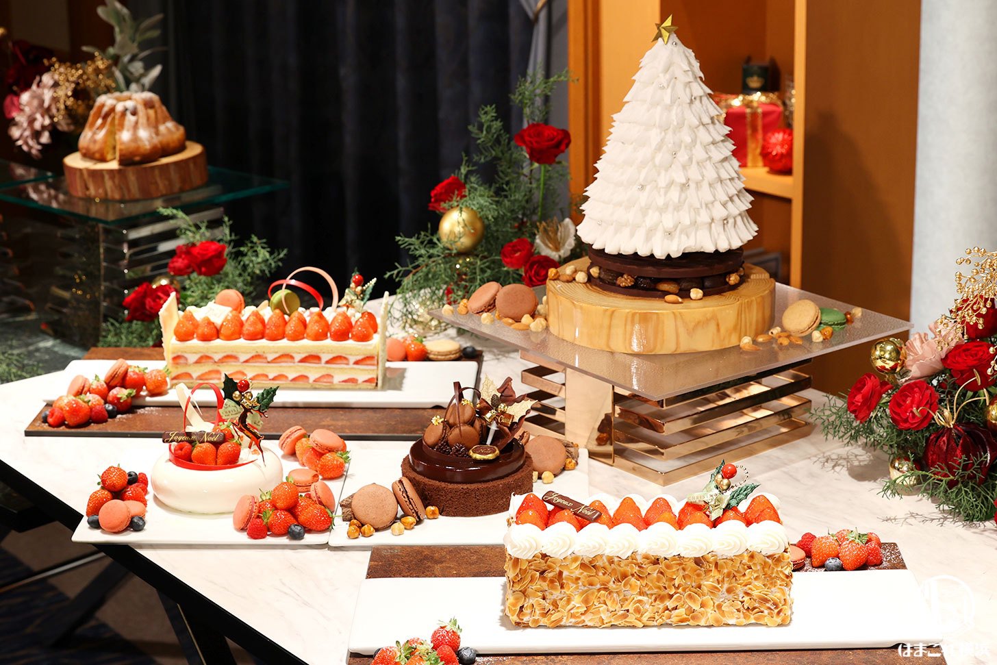横浜ベイシェラトン「クリスマスケーキ2026」お披露目！幻の名品“苺のミルフィーユ”25年の時を経て復活