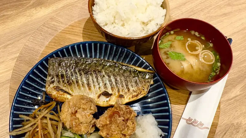 ハレ食ととと